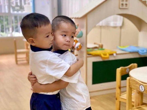 推動我區(qū)托育服務(wù)又好又快發(fā)展 廣西3歲以下嬰幼兒照護服務(wù)工作培訓(xùn)班在邕舉辦