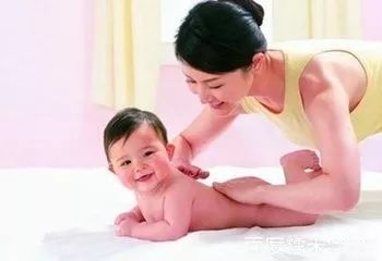 水潤新生，呵護成長——兒?？朴警燄^特色嬰幼兒照護服務